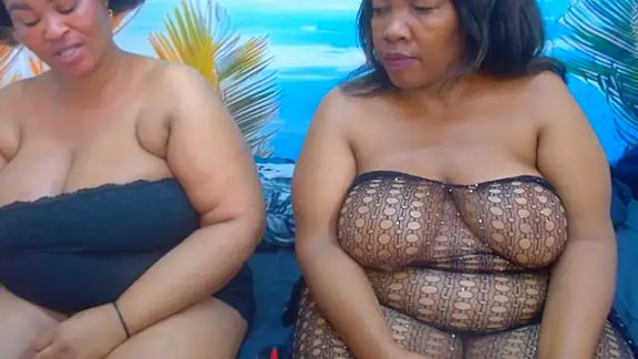 CURVYELEGANCExxx