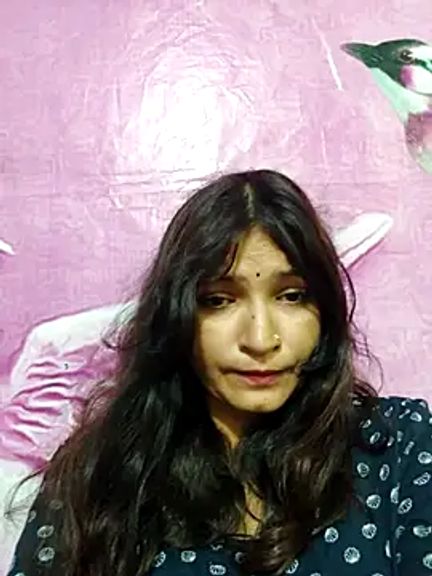 Priyaa_1433