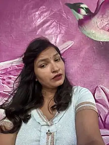 Priyaa_1433