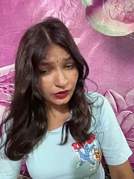 Priyaa_1433