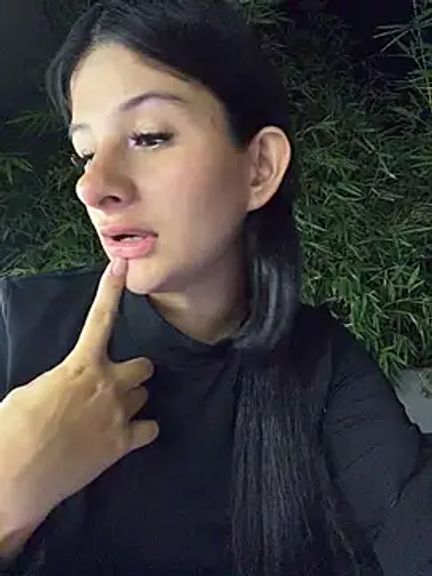 Mia_Alanna