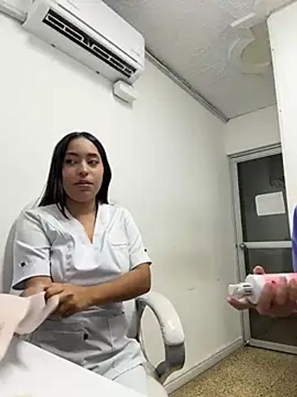 Mia_Alanna