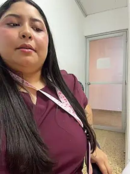 Mia_Alanna