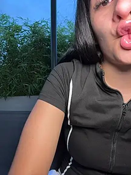 Mia_Alanna