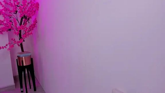 Vannia_t18