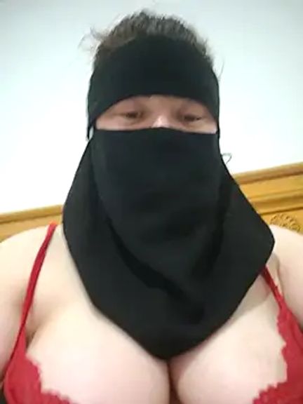 Bisan_sexy