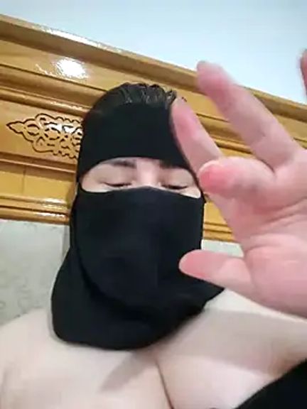 Bisan_sexy