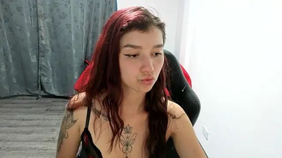 Skinny_queen_20