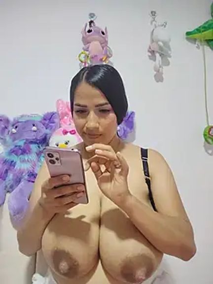 sofia_milky