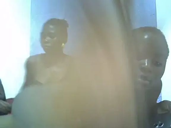 milky_gal_ebony
