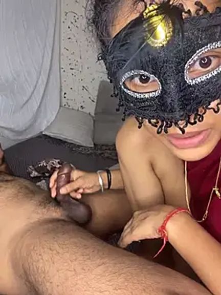Romantic_couple69