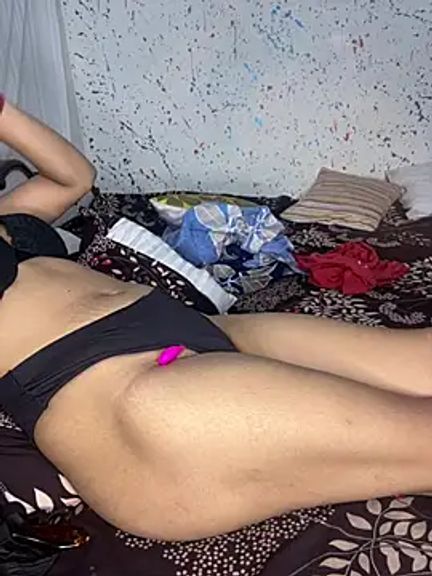 Romantic_couple69