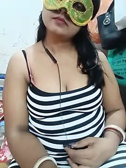 Shy_Girl_Nisha