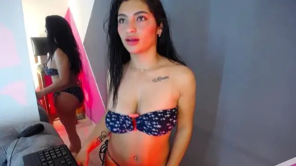 Kristen_Hall_