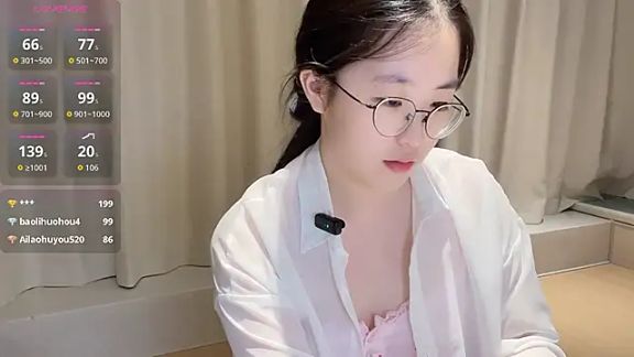 Annie_PinkLady