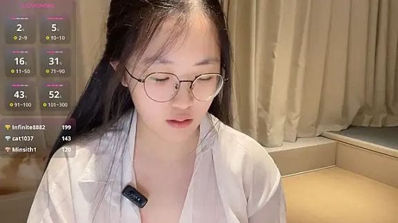 Annie_PinkLady