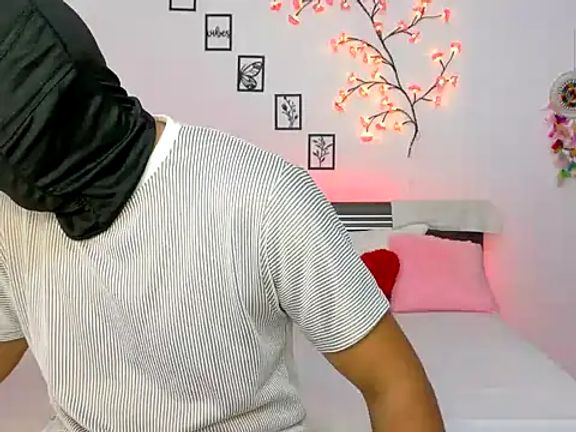 Sizzling_Shanayaa