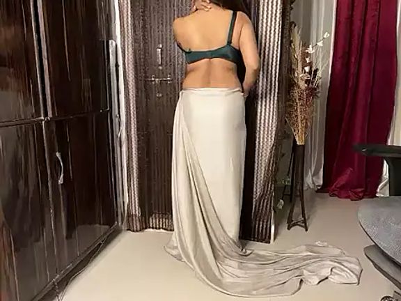 Sakshi_09