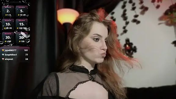 EllieMori_