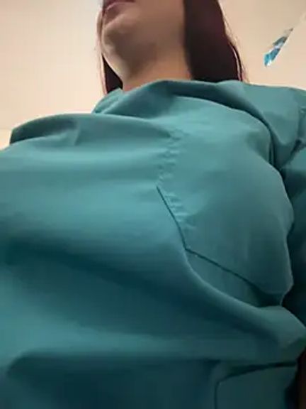 Nahomy_benet