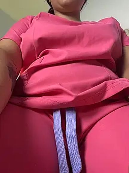 Nahomy_benet