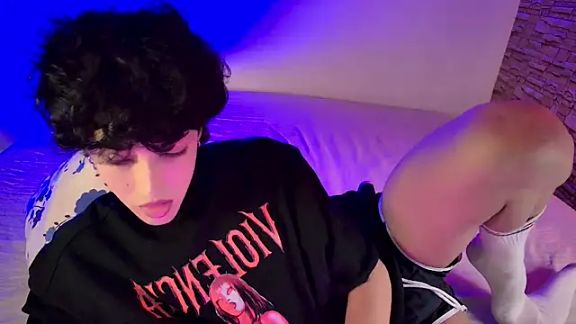 xFemboyToy