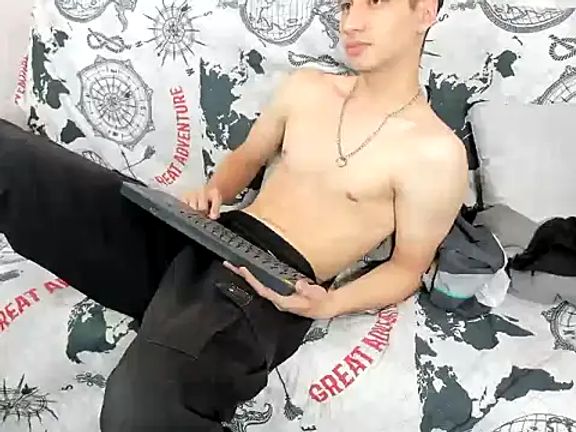 DANIEL_Hot777