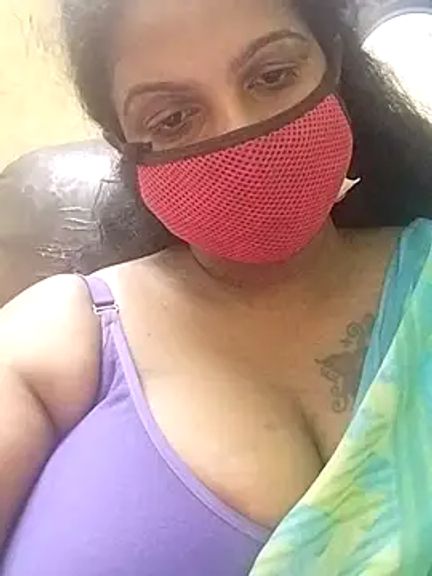 Poojitha-Queen
