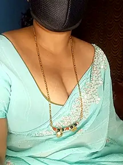 Anusha_Telugu_Ammai
