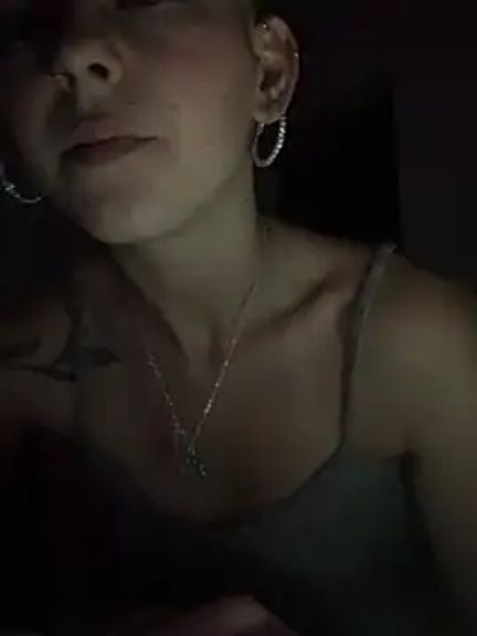 Alina-420