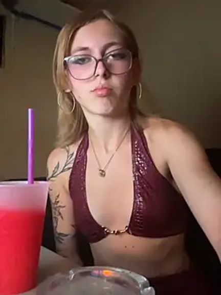 Alina-420