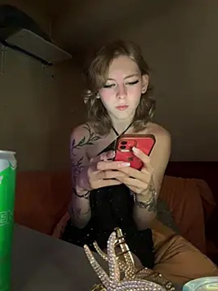 Alina-420