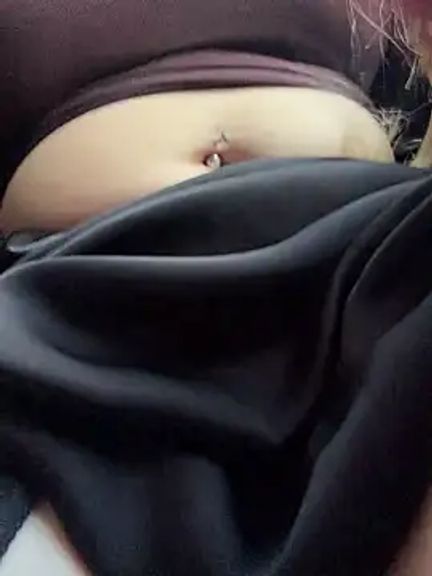 Elfi_InPublic