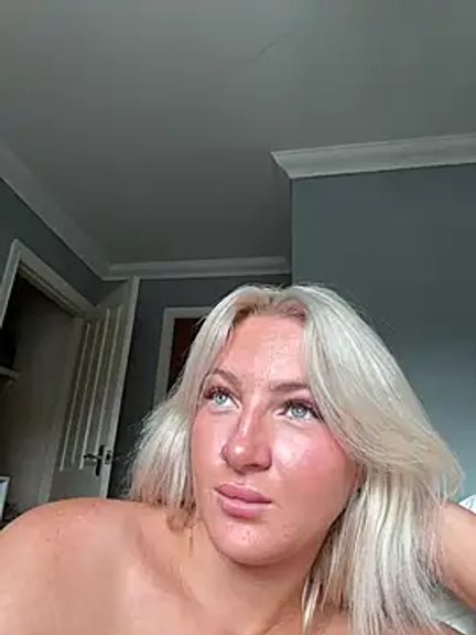 BlondieMbaddie