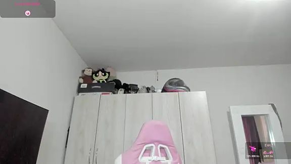 Angiie_cute1