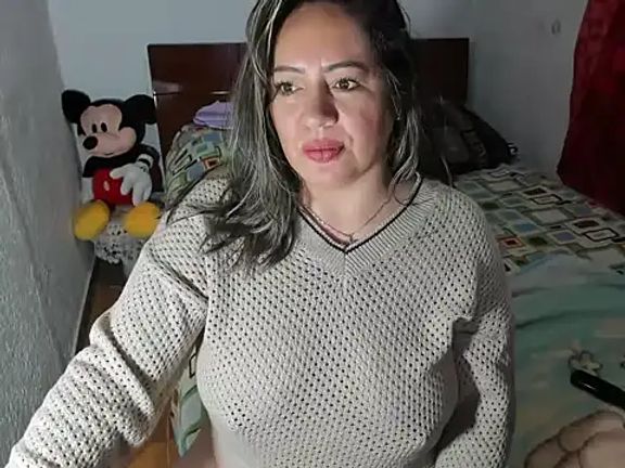 cris_spicy