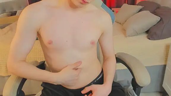 Ethan_Crowe