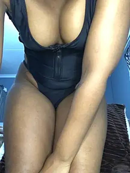 NaughtyShawdy1