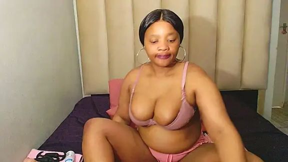 RoxyLuv21