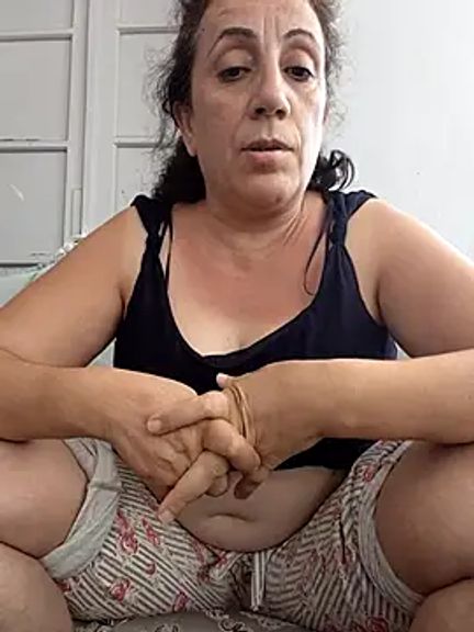 esineee