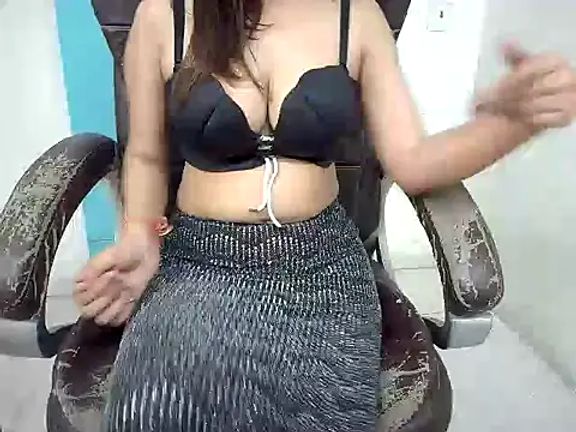 Hottyaliaa