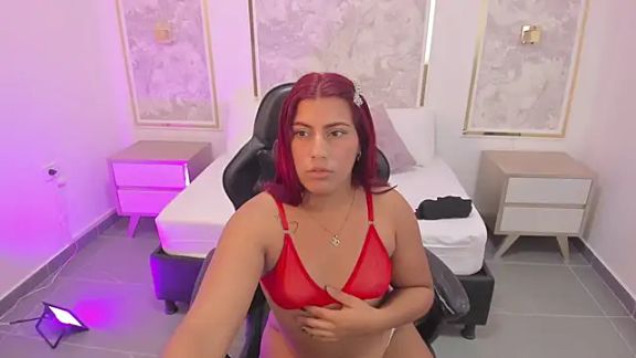 lucy_alvarezz