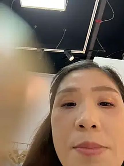 mimi_wife
