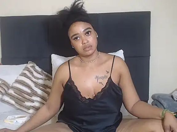 TyraHotxxxx