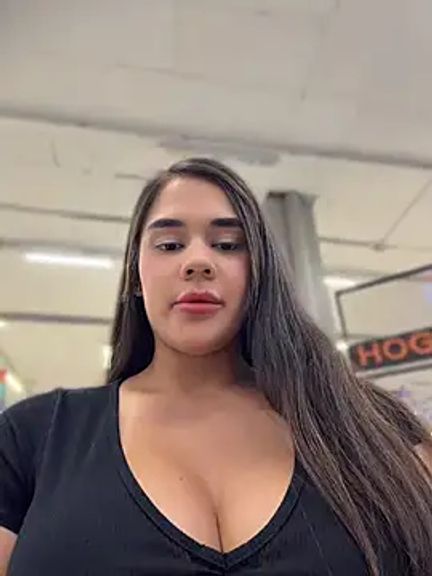 BellaLeclair_