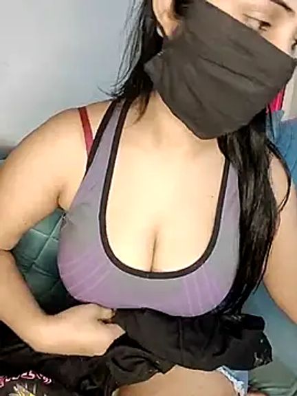 Kritika_Hotty