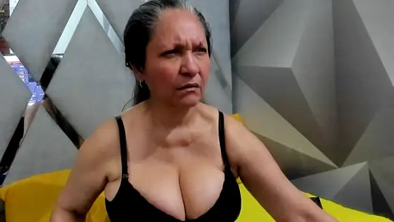 Charlotte_Moon1