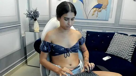 maya_jonnes18