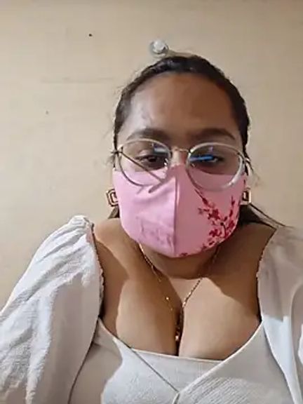 Riya__naughty