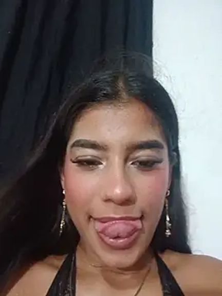 WarmVenezuelanGirl